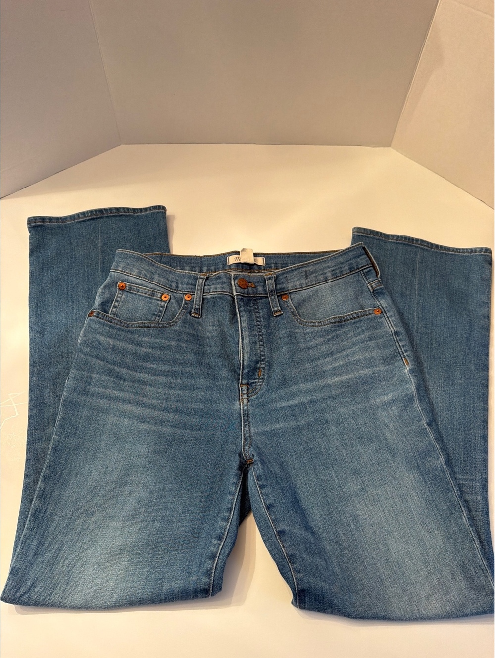 Madewell Cali-Demi Boot Cut Jeans 29T EUC Medium Wash